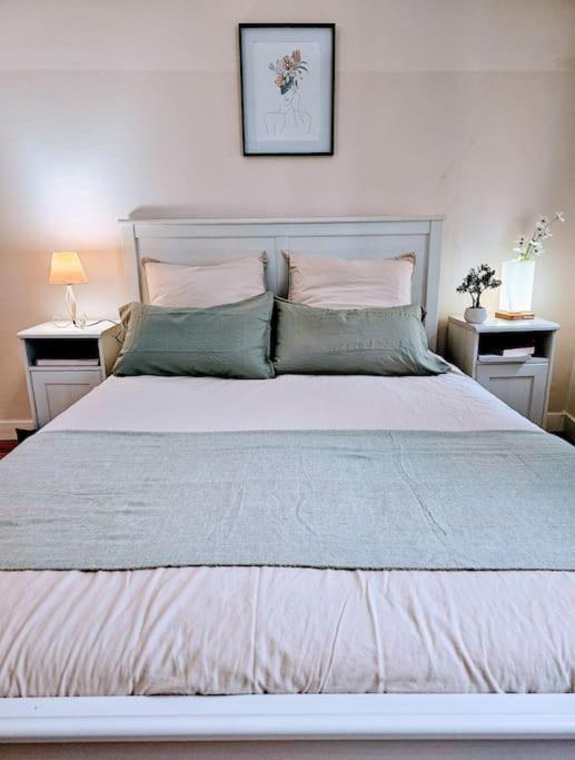 Oasis Parfumee 4 Couchages Au Coeur De Grasse Wifi Apartment ภายนอก รูปภาพ