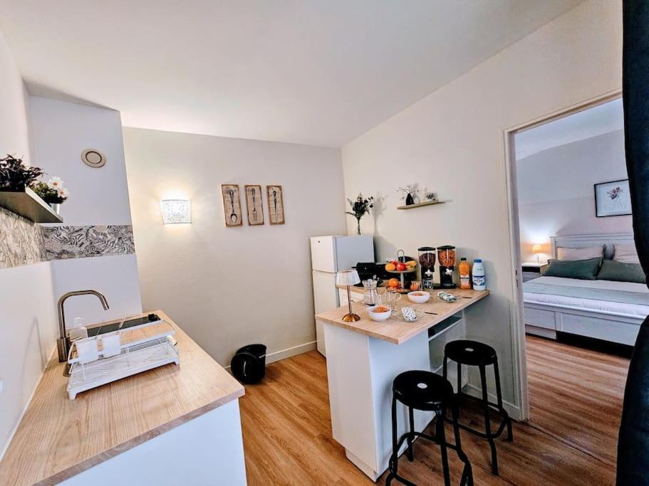 Oasis Parfumee 4 Couchages Au Coeur De Grasse Wifi Apartment ภายนอก รูปภาพ