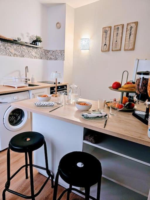 Oasis Parfumee 4 Couchages Au Coeur De Grasse Wifi Apartment ภายนอก รูปภาพ